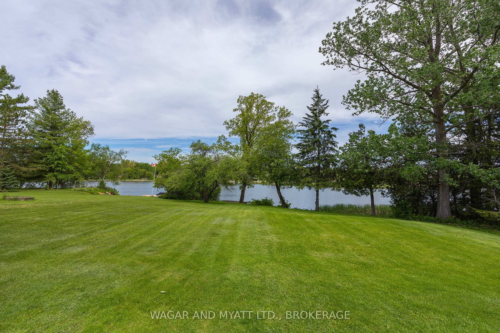 87 RIVER Road • Greater Napanee, ON photo 7