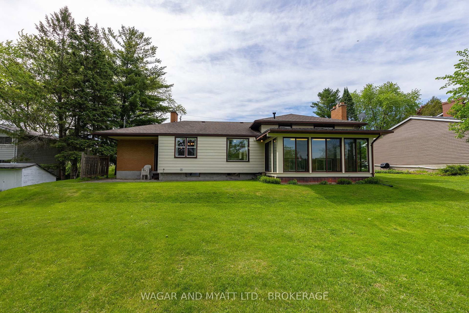 87 RIVER Road • Greater Napanee, ON photo 8