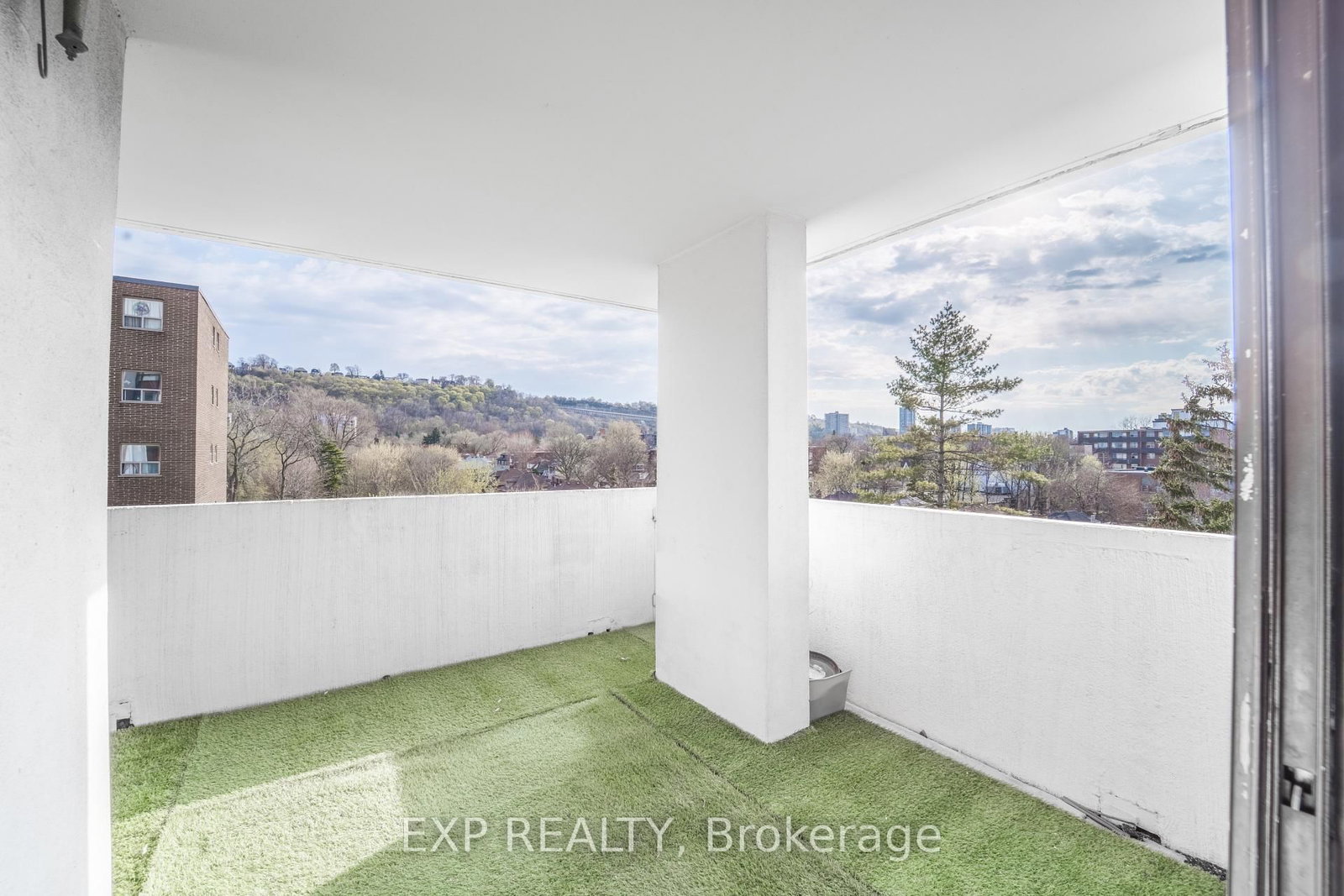 432 Main Street E • #601 • Hamilton, ON photo 13