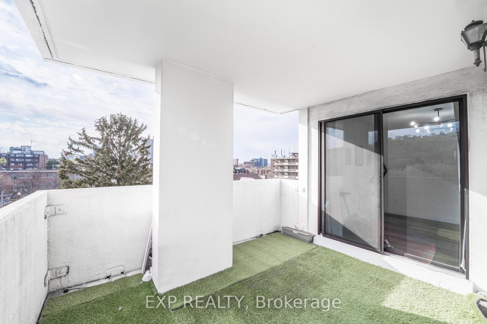 432 Main Street E • #601 • Hamilton, ON photo 15