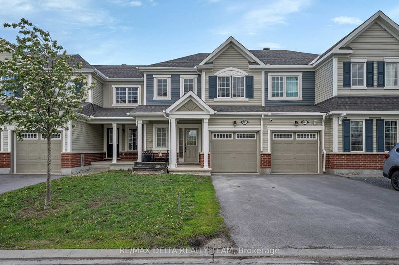 home for sale on 266 Brassy Minnow Crescent