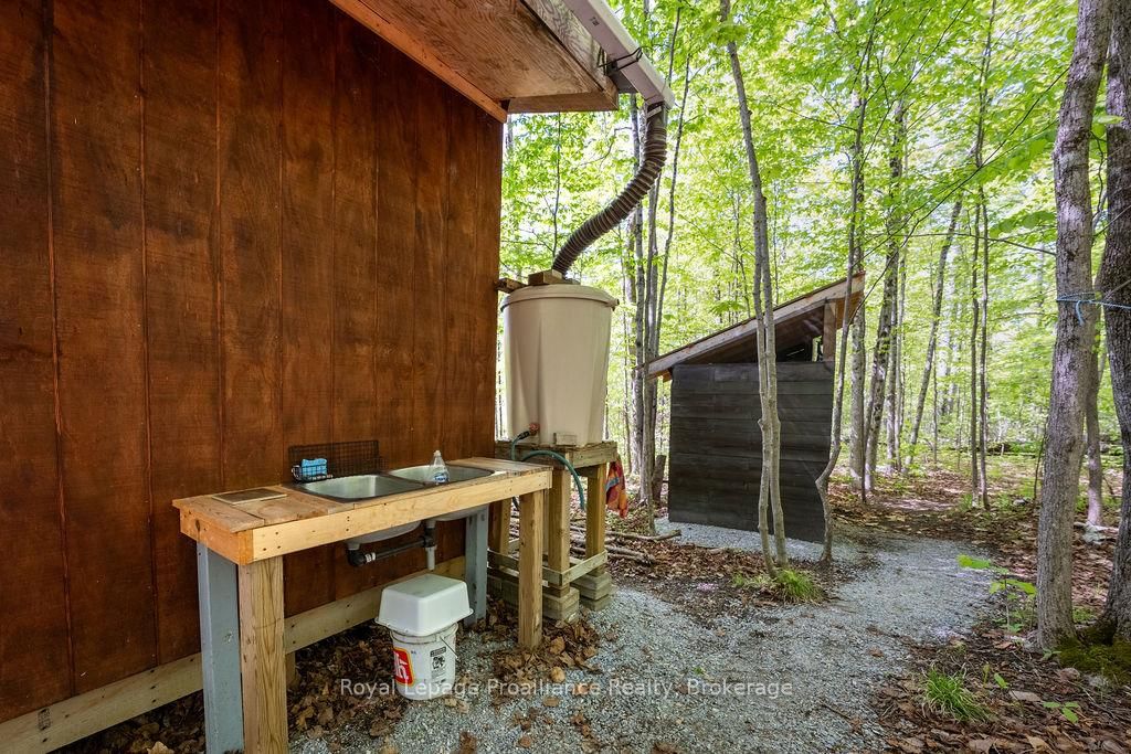 1633 Brewer Road • Kaladar, ON photo 27
