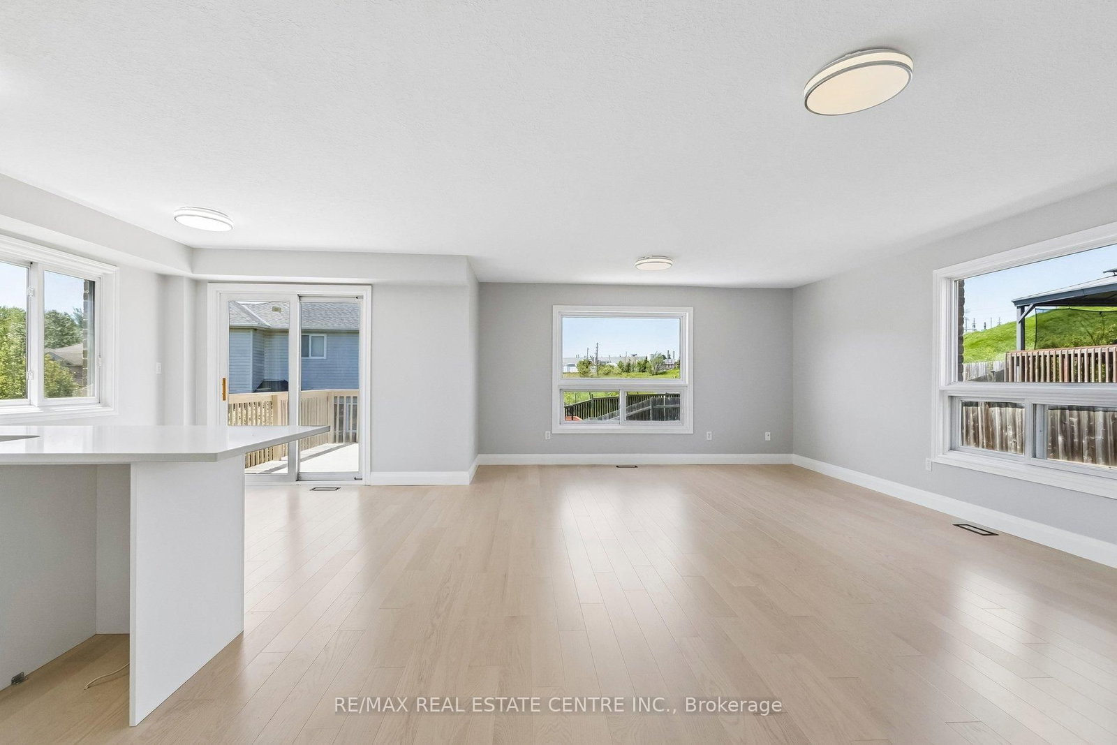 125 Flaherty Drive • Guelph, ON photo 10