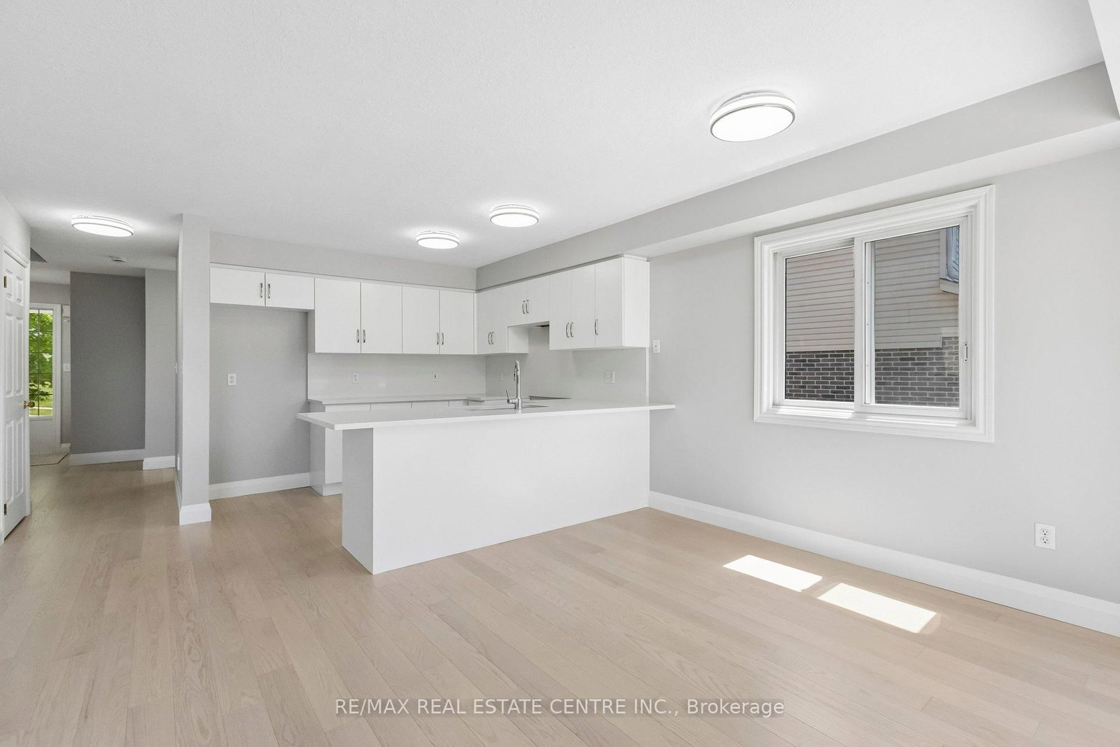 125 Flaherty Drive • Guelph, ON photo 15