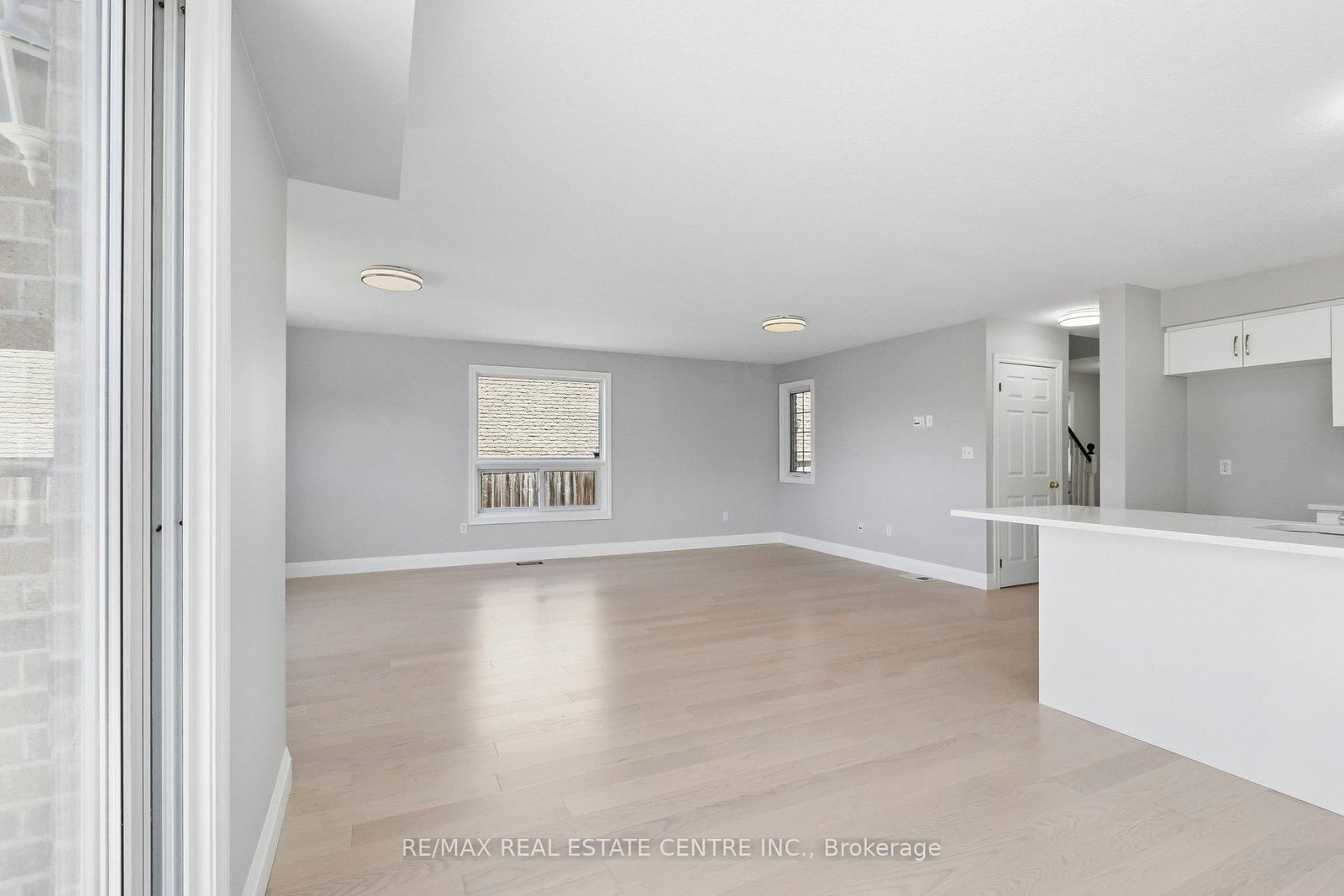 125 Flaherty Drive • Guelph, ON photo 16