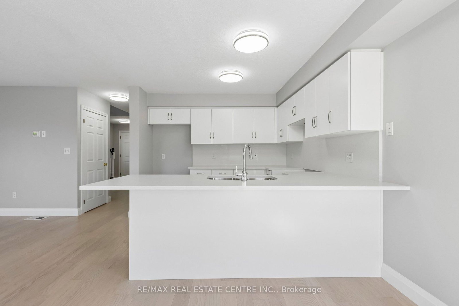125 Flaherty Drive • Guelph, ON photo 18