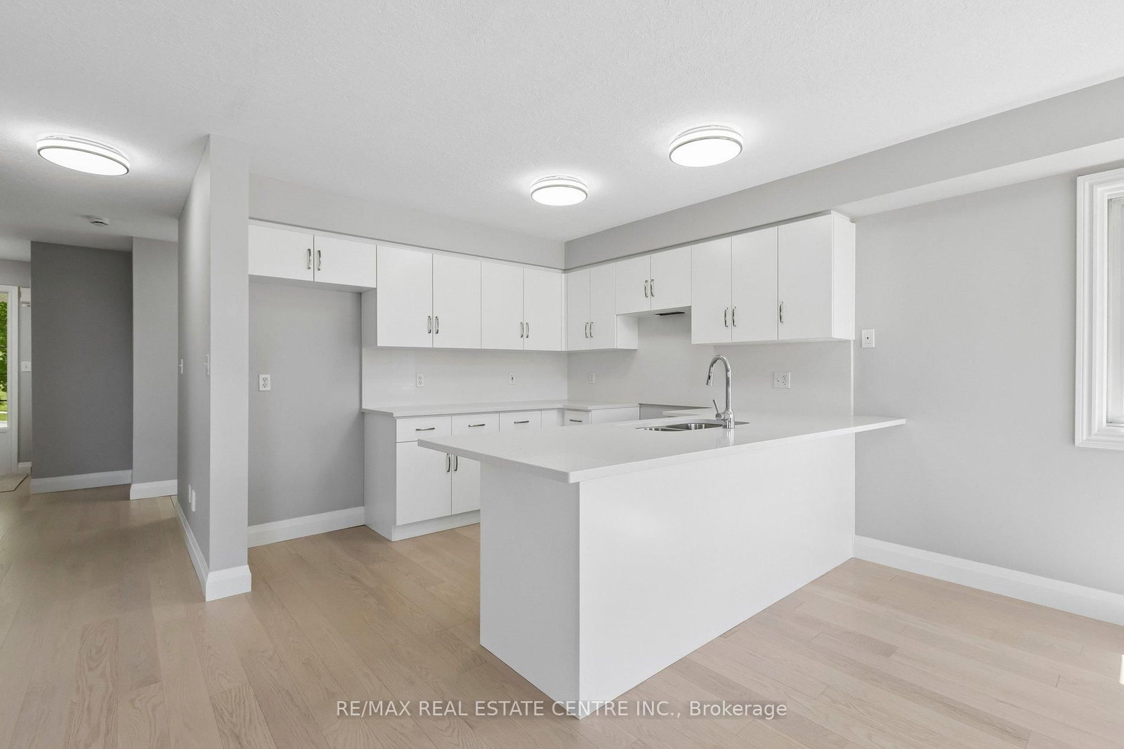 125 Flaherty Drive • Guelph, ON photo 19