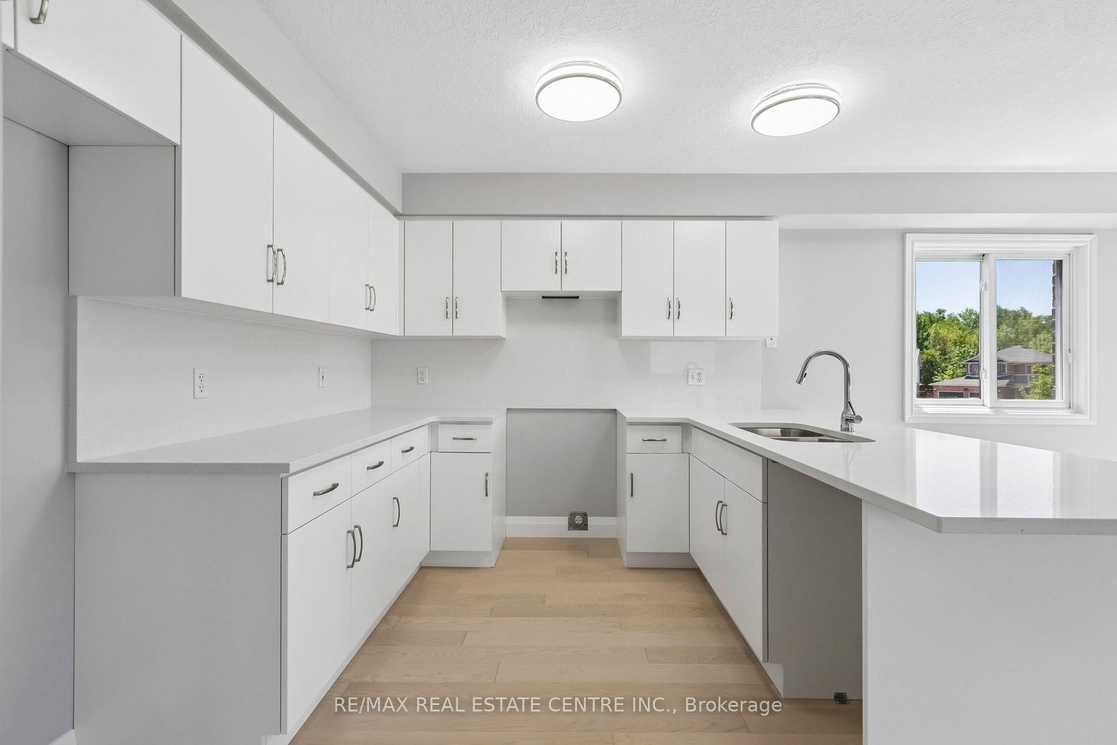 125 Flaherty Drive • Guelph, ON photo 20