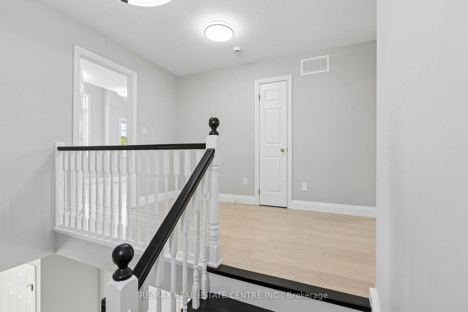 125 Flaherty Drive • Guelph, ON photo 26