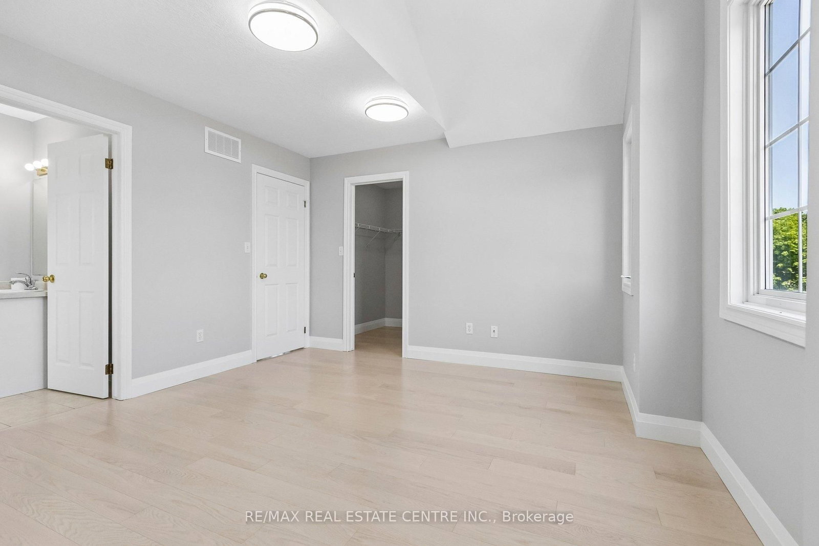 125 Flaherty Drive • Guelph, ON photo 30