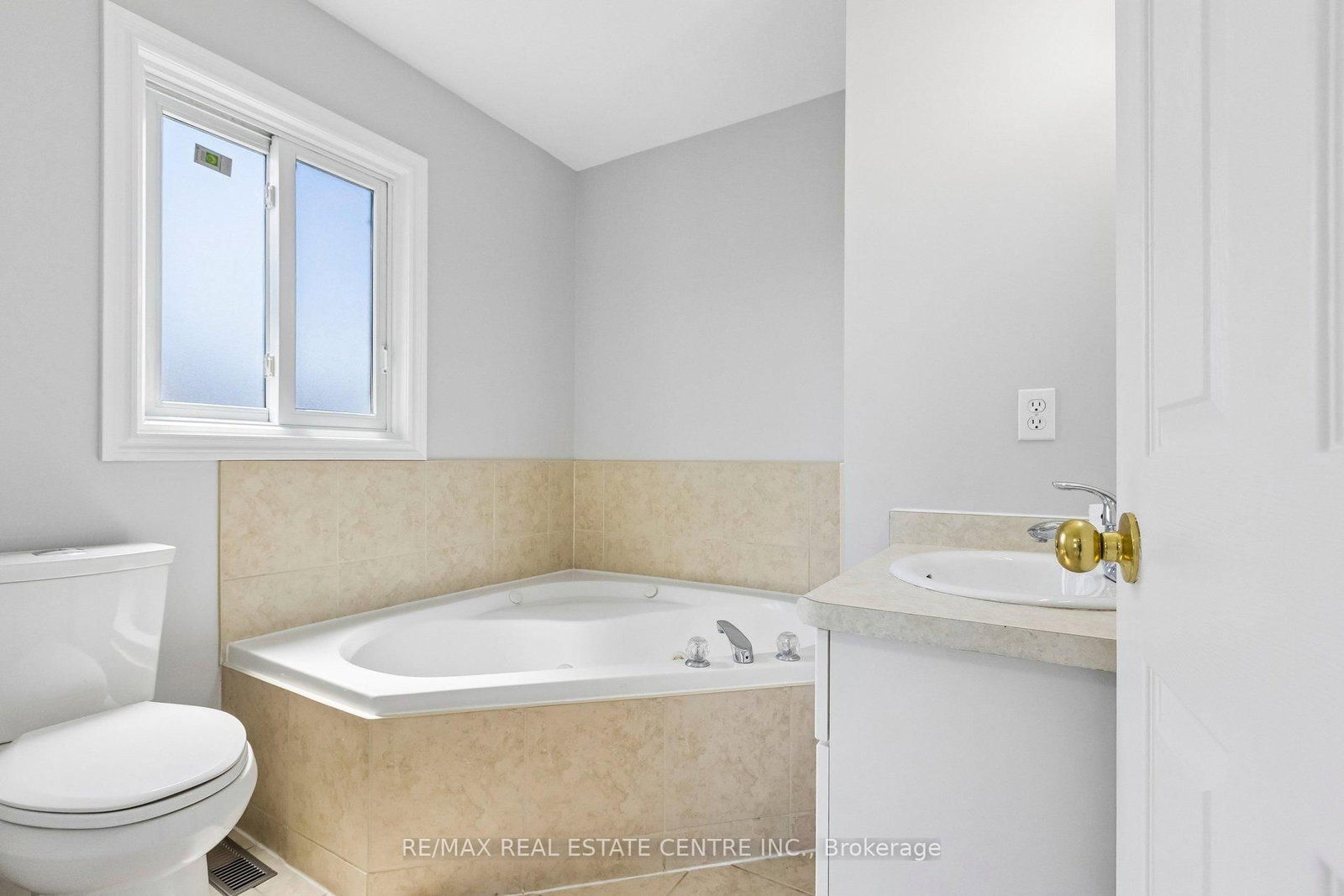 125 Flaherty Drive • Guelph, ON photo 32