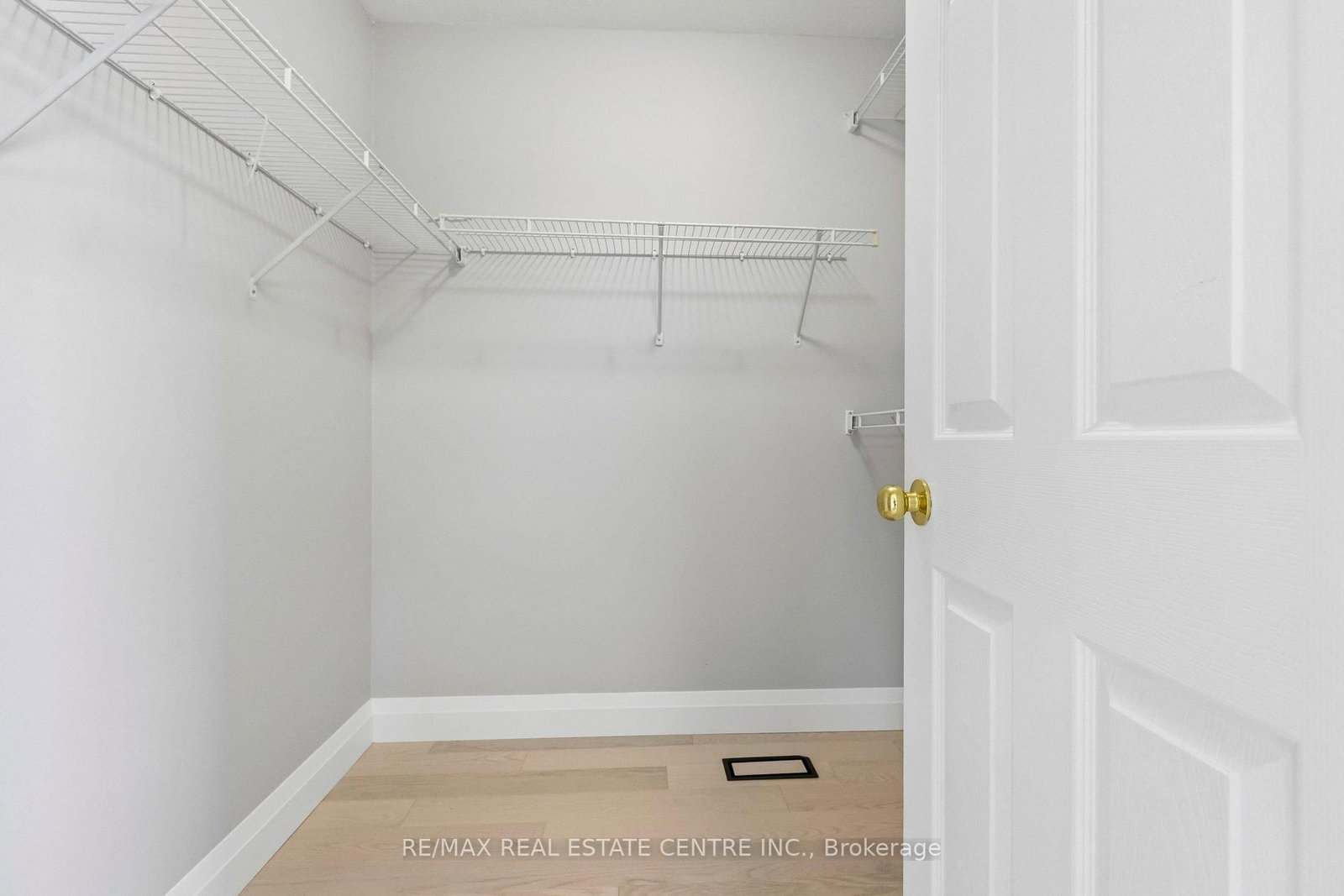 125 Flaherty Drive • Guelph, ON photo 33