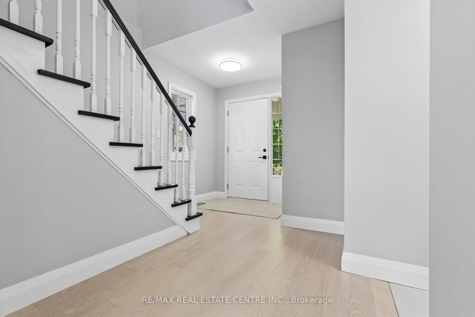 125 Flaherty Drive • Guelph, ON photo 7