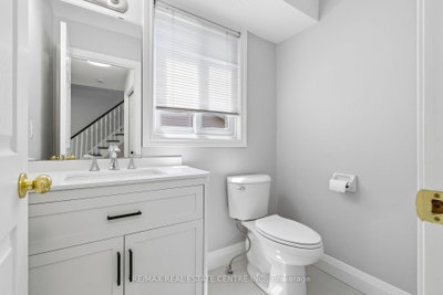 125 Flaherty Drive • Guelph, ON photo 9