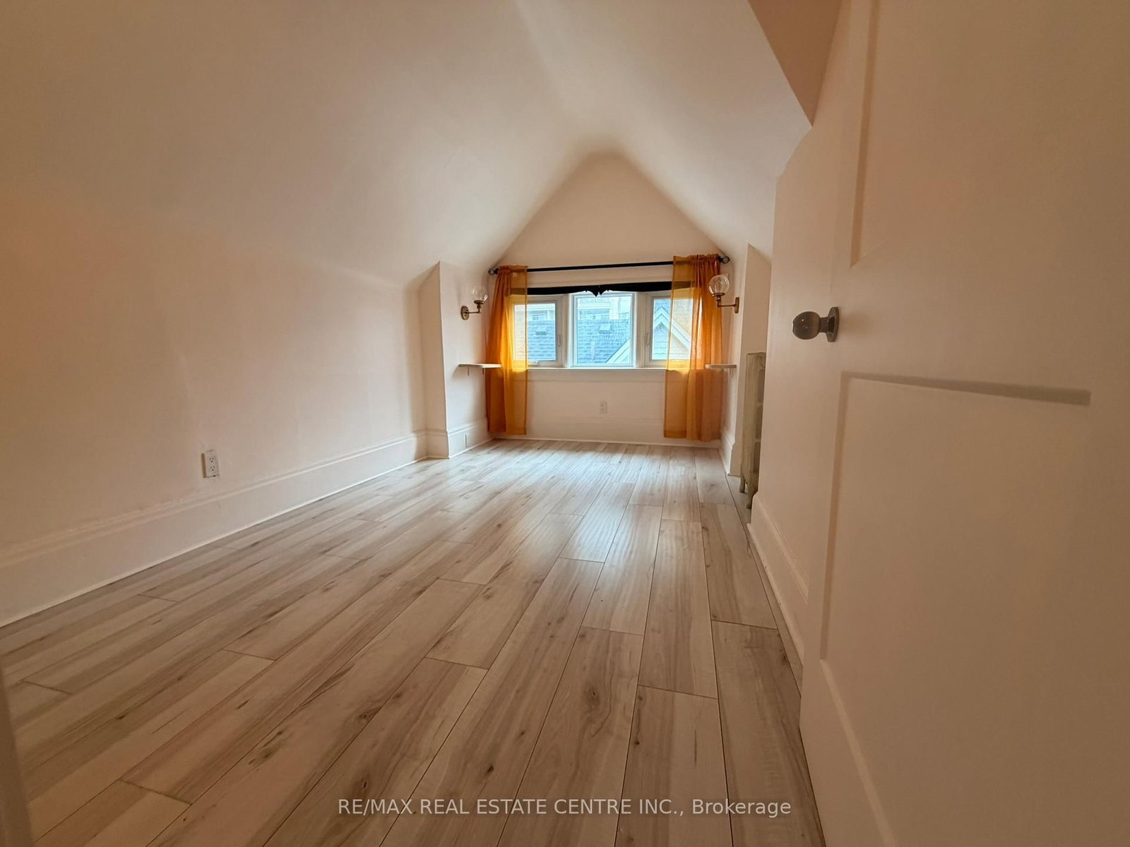 350 Queen Street S - Photo 42