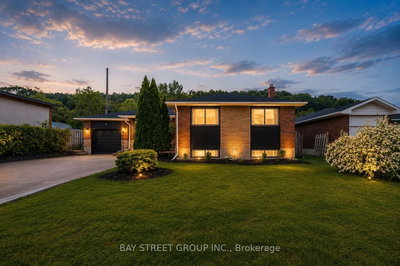 8 GLENBARR Road • St. Catharines, ON photo 2