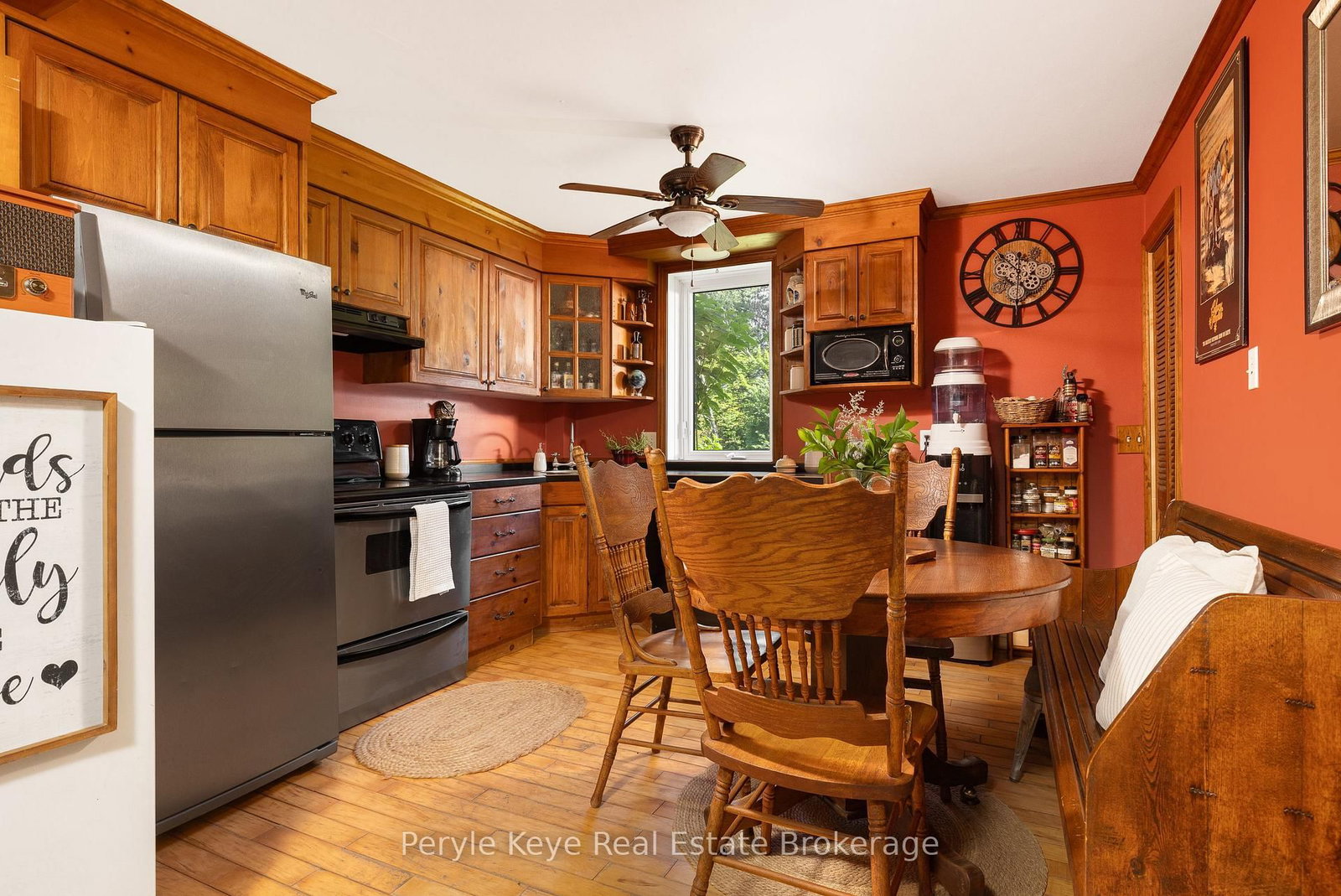 2322 Old Muskoka Road • Huntsville, ON photo 16