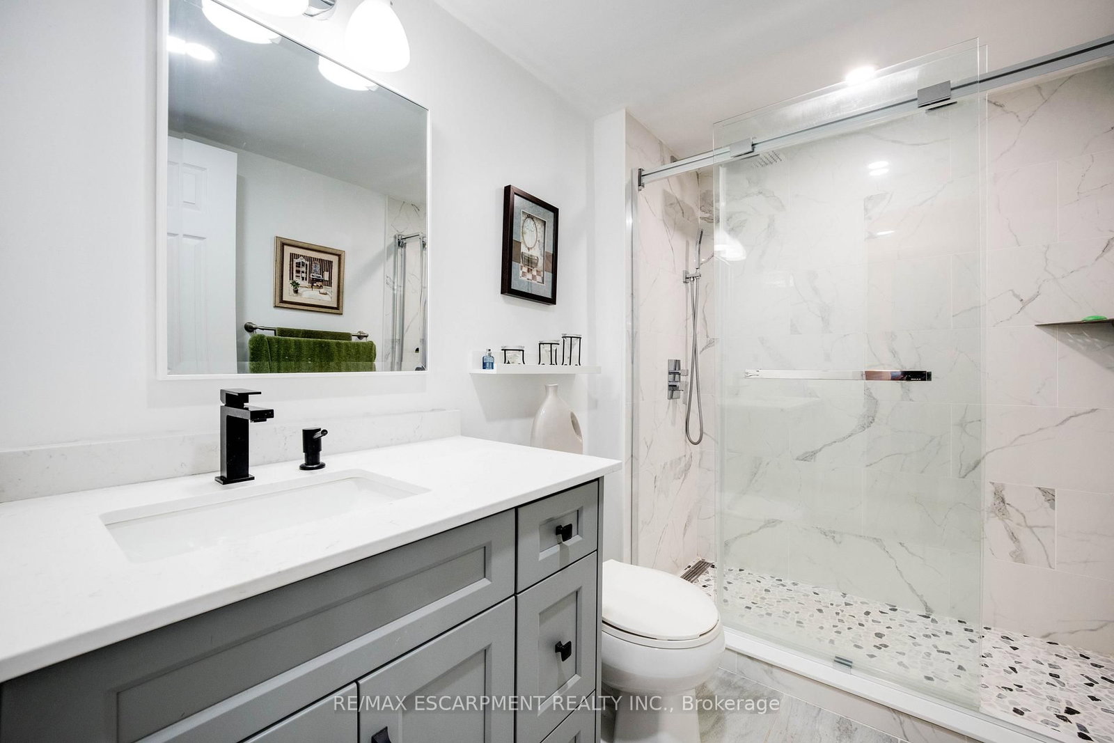 9 Bonheur Court • #401 • Brantford, ON photo 5