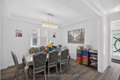 9 Fleming Crescent — photo 6