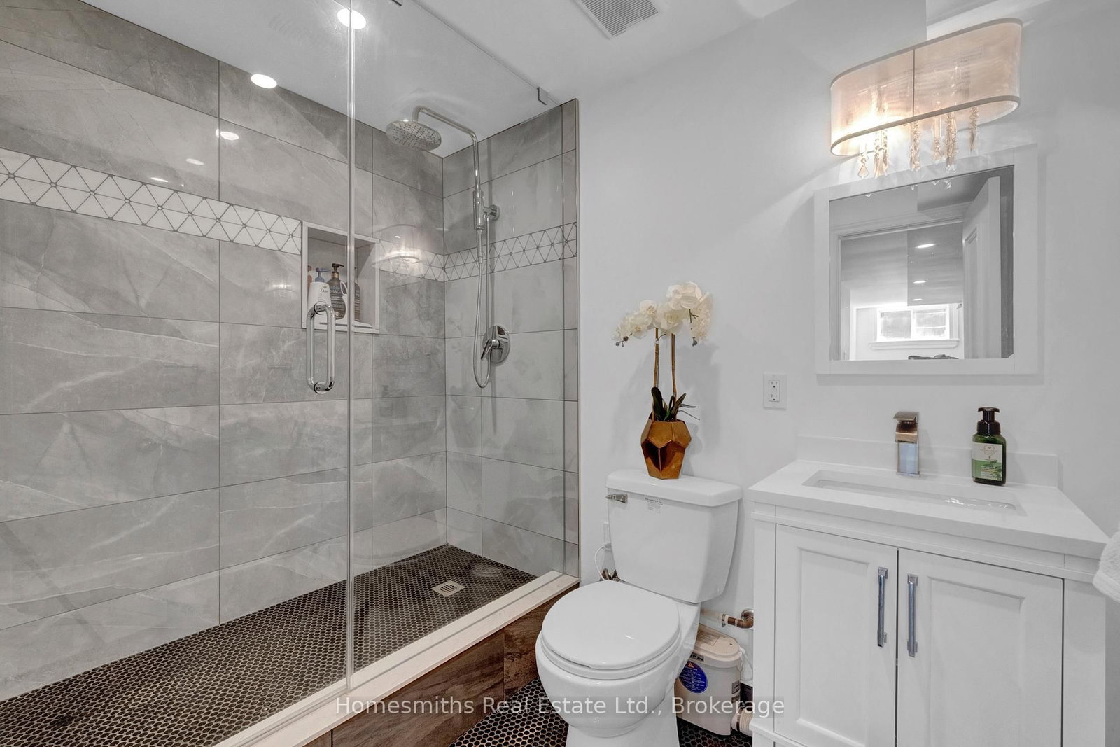 163 Ontario Street • Cobourg, ON photo 42