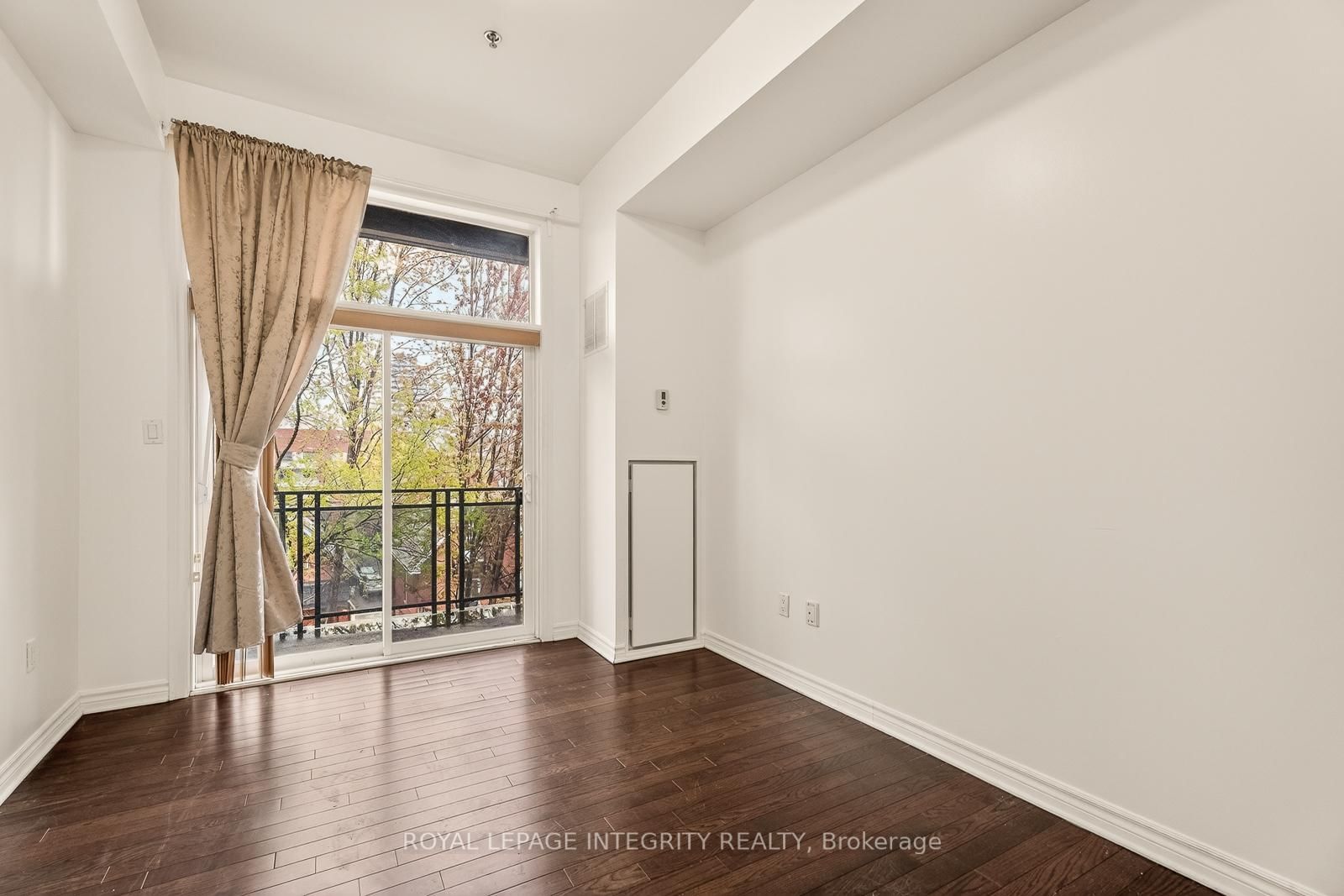 429 Kent Street, Unit 506 - Photo 28