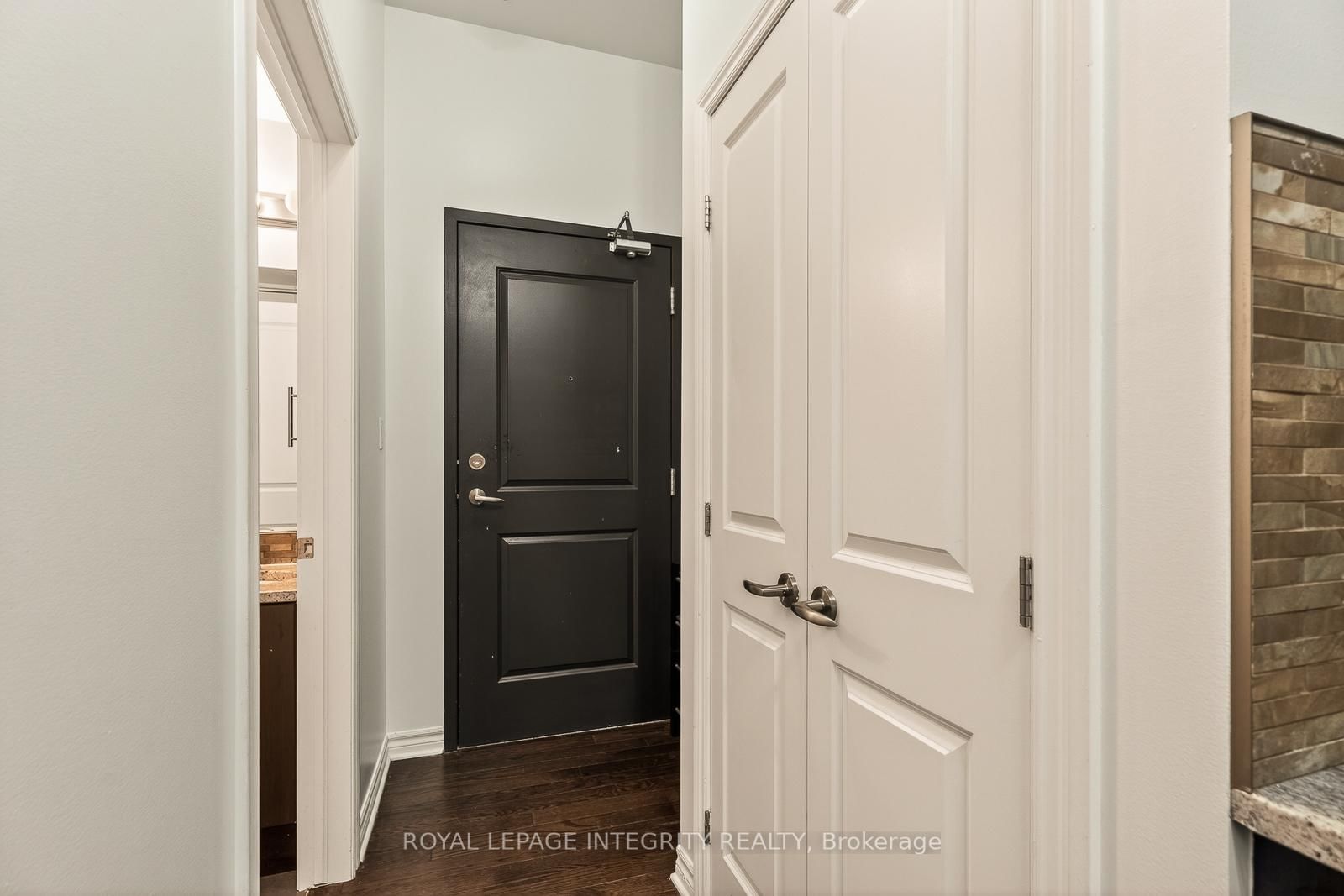 429 Kent Street, Unit 506 - Photo 7
