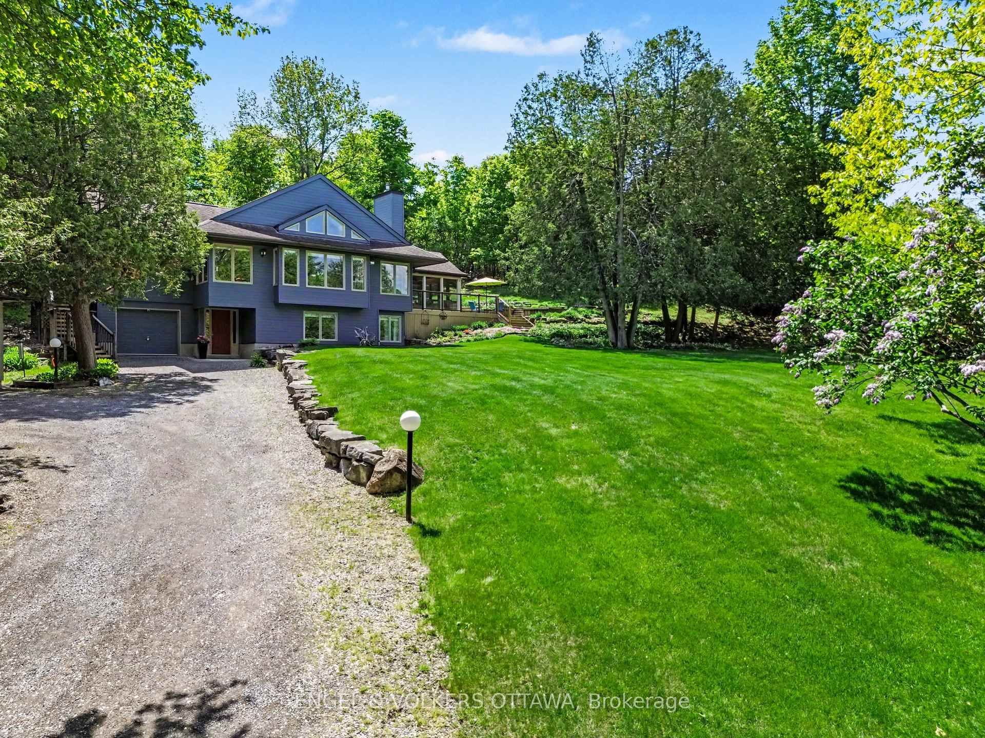 4637 Northwoods Drive, Ottawa, ON
