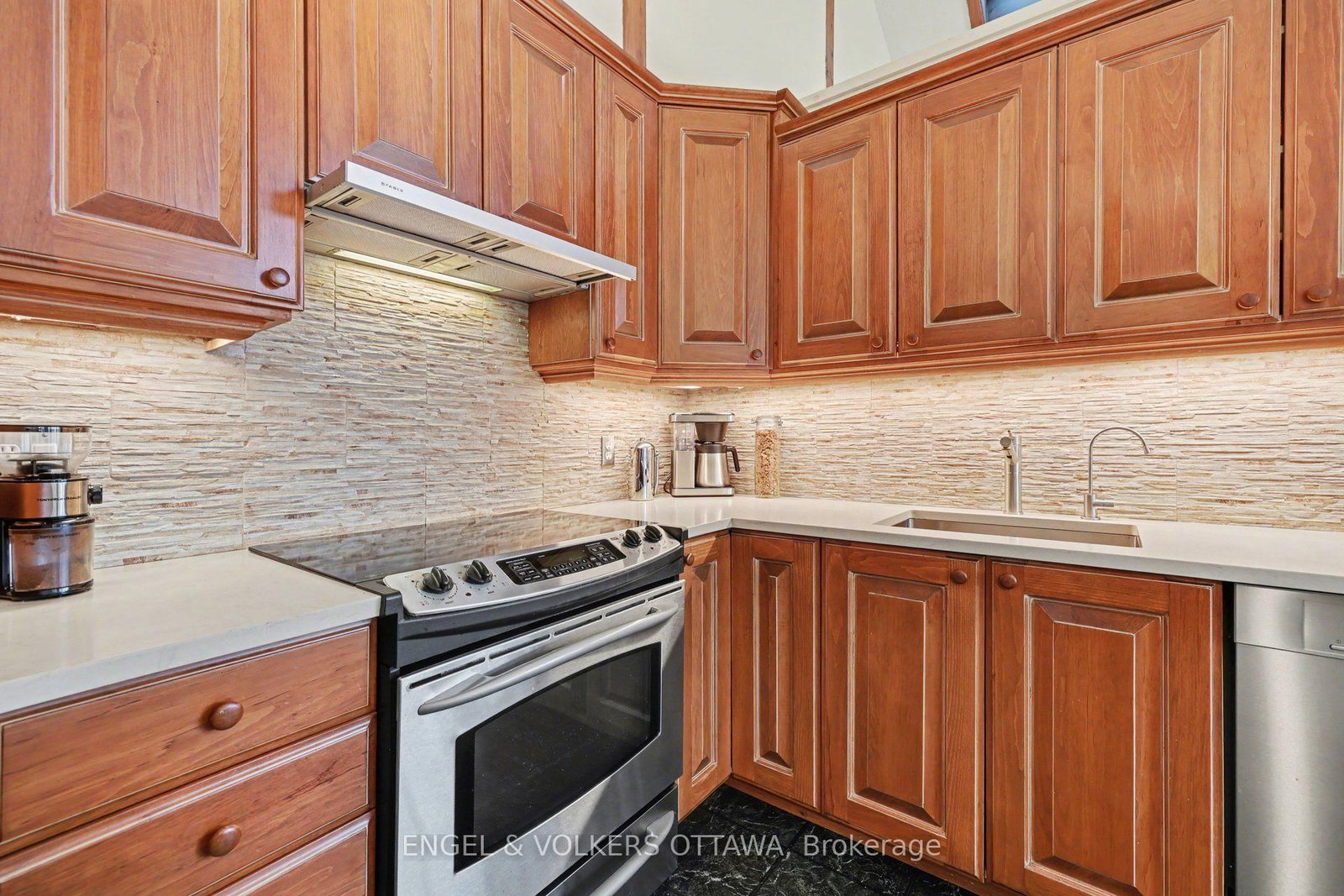 4637 Northwoods Drive • Ottawa, ON photo 24