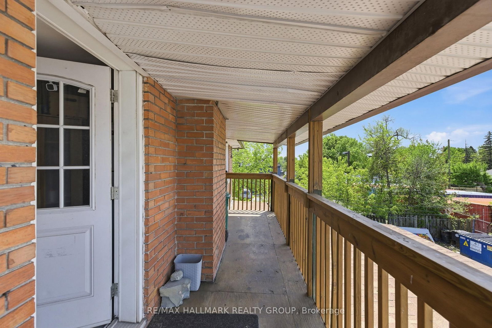 912 St Laurent Boulevard S • Ottawa, ON photo 38