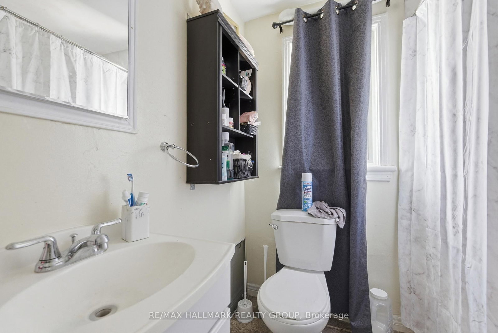 912 St Laurent Boulevard S • Ottawa, ON photo 44