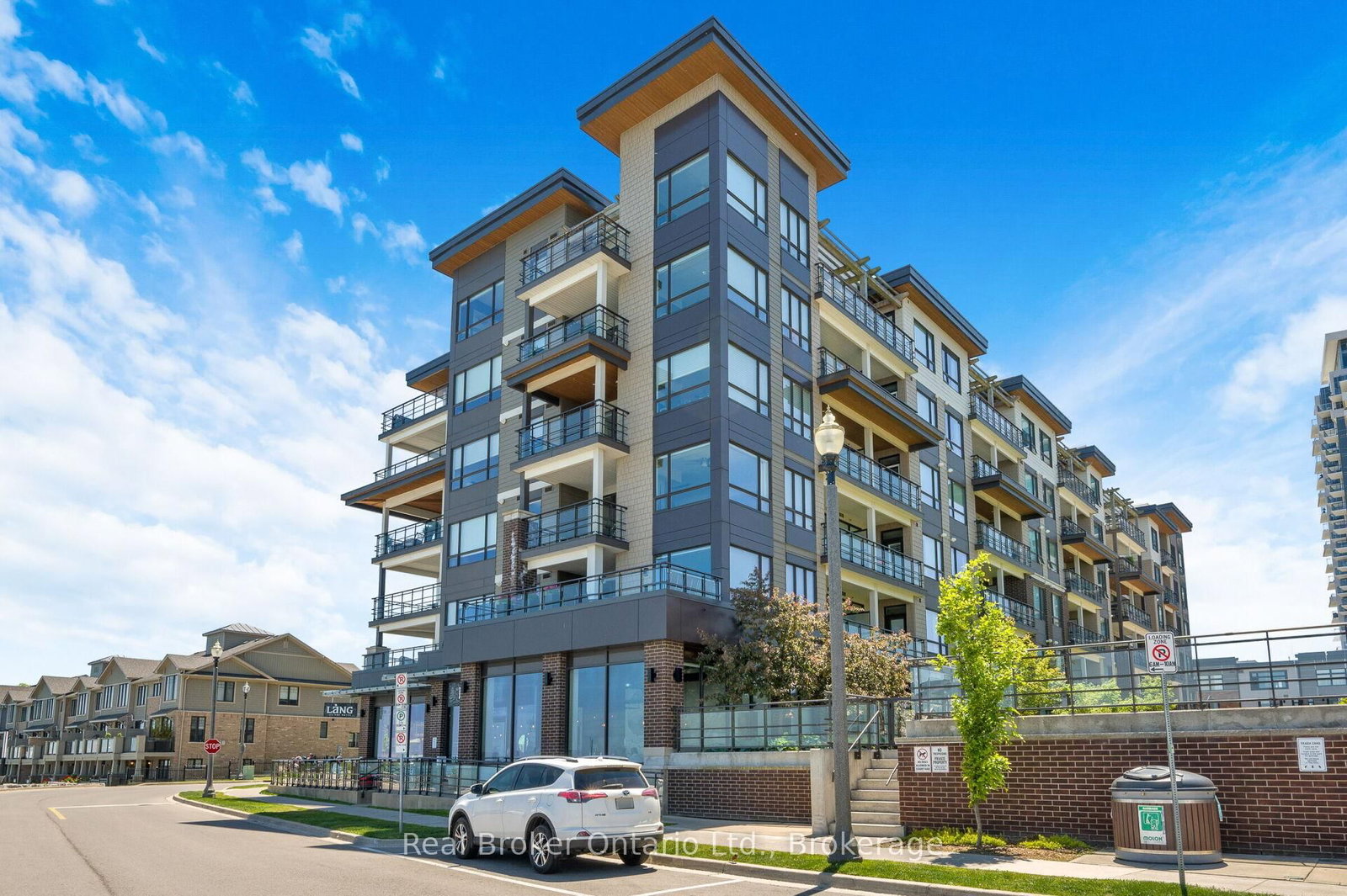 10 Esplanade Lane, Unit 310 - Photo 32