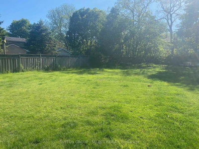 9 Prince Albert Street • Middlesex Centre, ON photo 5