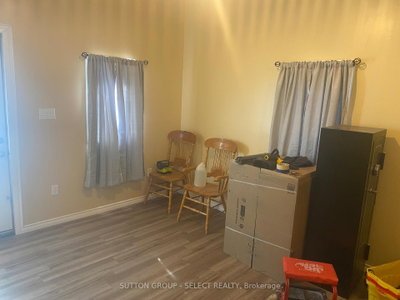 9 Prince Albert Street • Middlesex Centre, ON photo 9