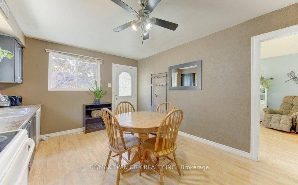 96 Scott Road - Photo 5