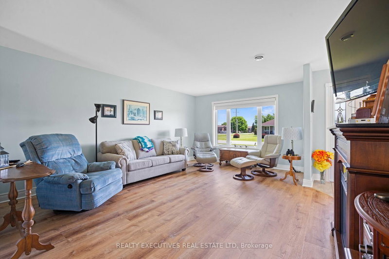 10727 West End Terrace
