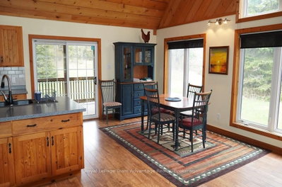 768 Hurdville Road • McKellar, ON photo 3