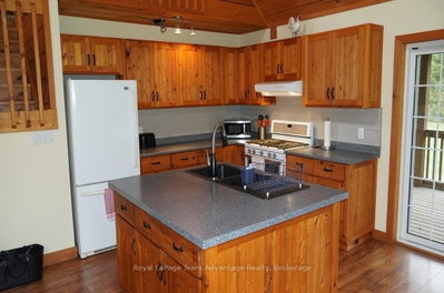 768 Hurdville Road • McKellar, ON photo 5