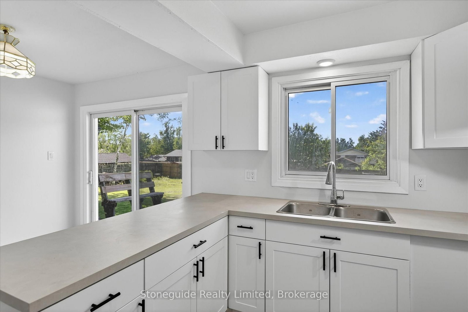 667 Skyline Road • Selwyn, ON photo 16