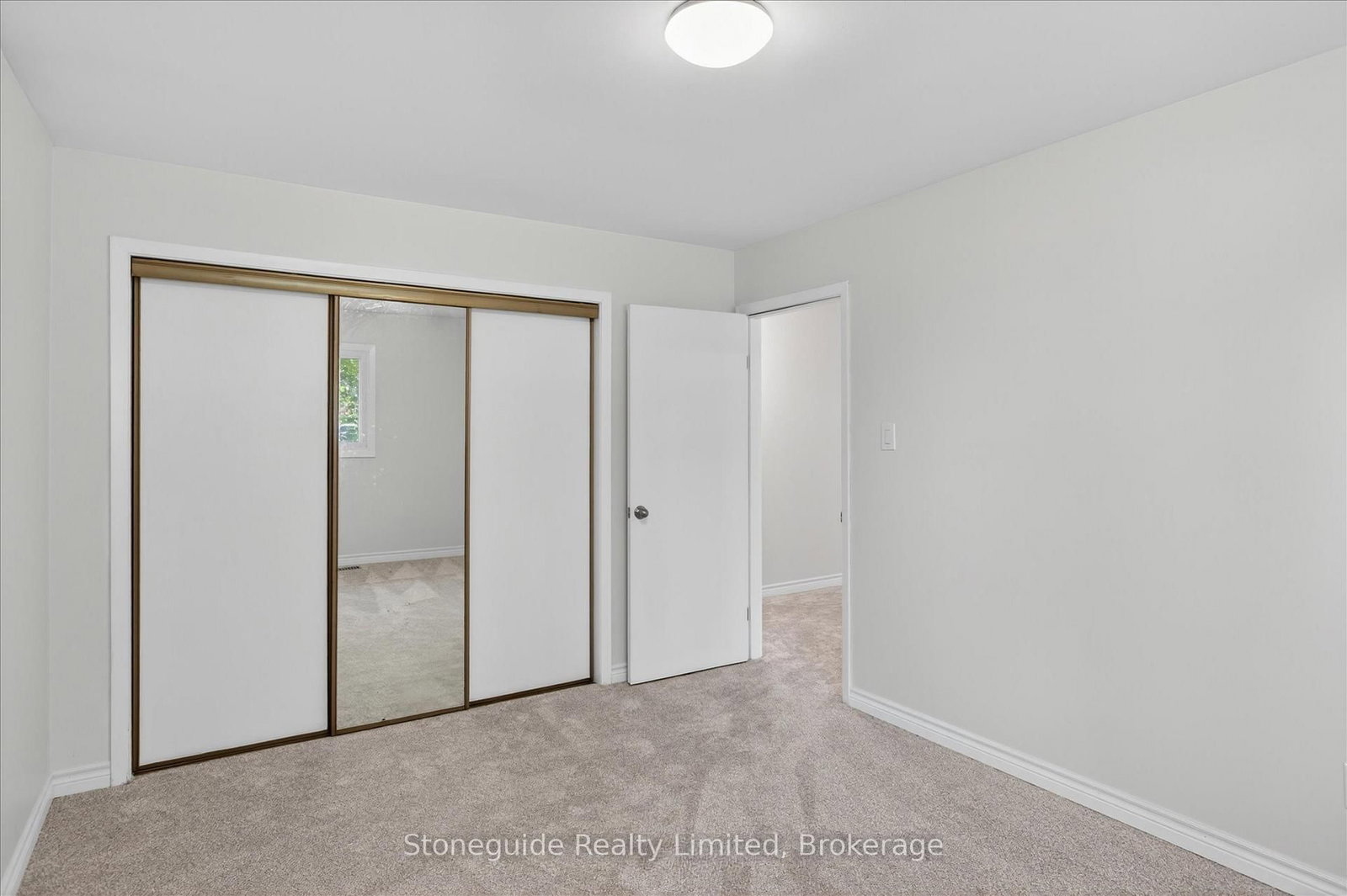 667 Skyline Road • Selwyn, ON photo 20