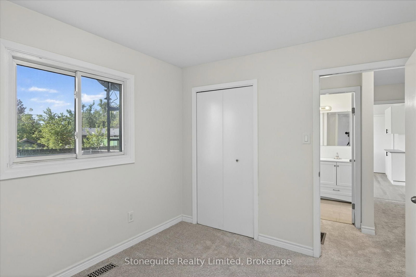 667 Skyline Road • Selwyn, ON photo 23