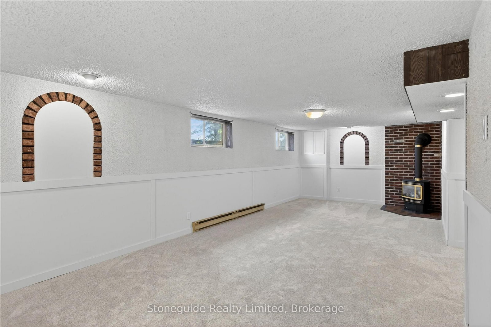 667 Skyline Road • Selwyn, ON photo 27