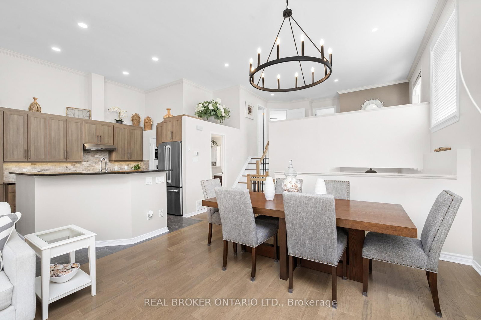 124 Macassa Circle • Ottawa, ON photo 12