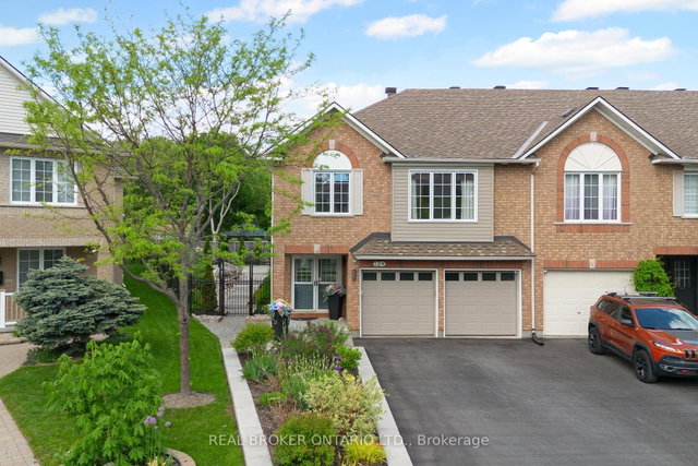 124 Macassa Circle