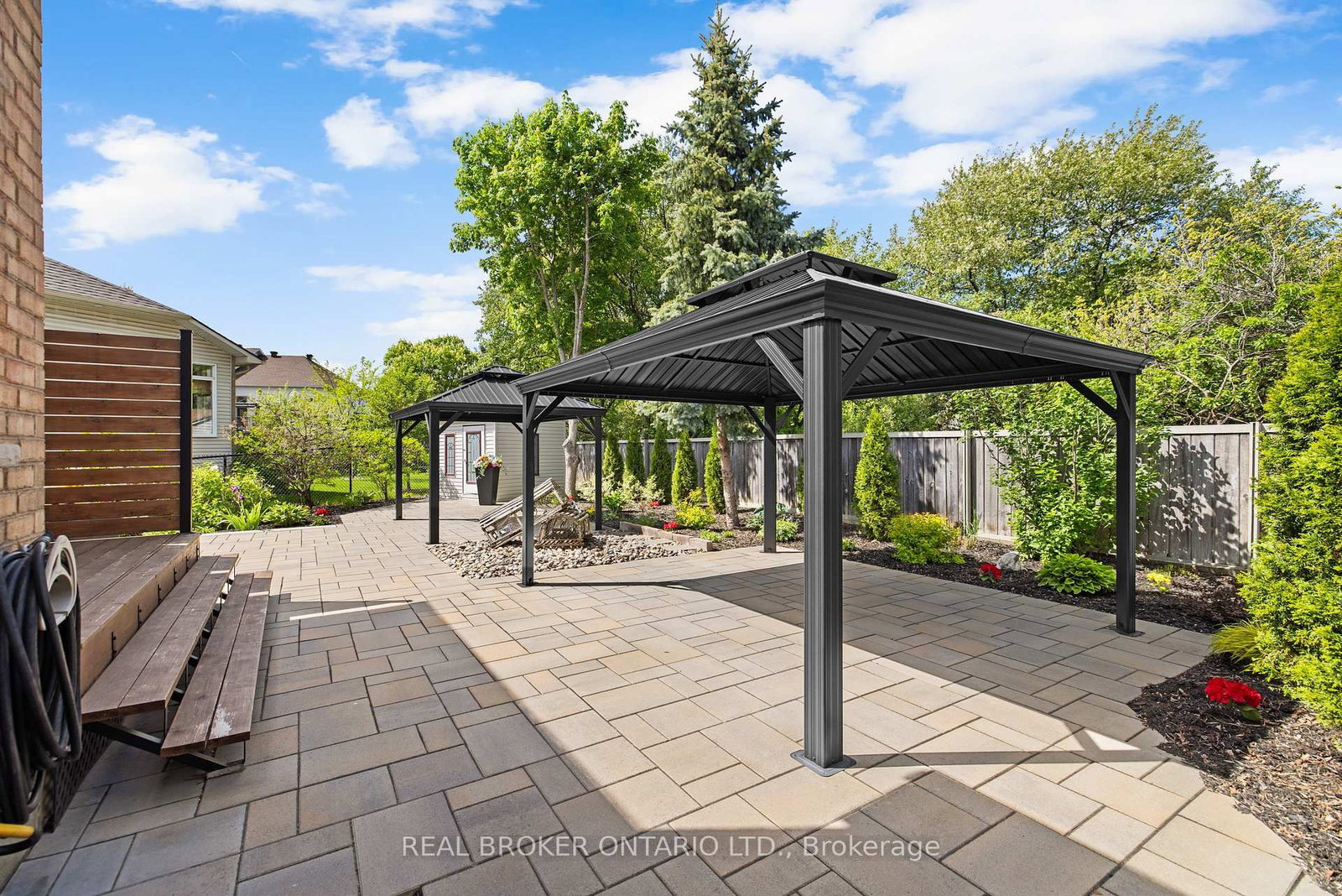 124 Macassa Circle • Ottawa, ON photo 45
