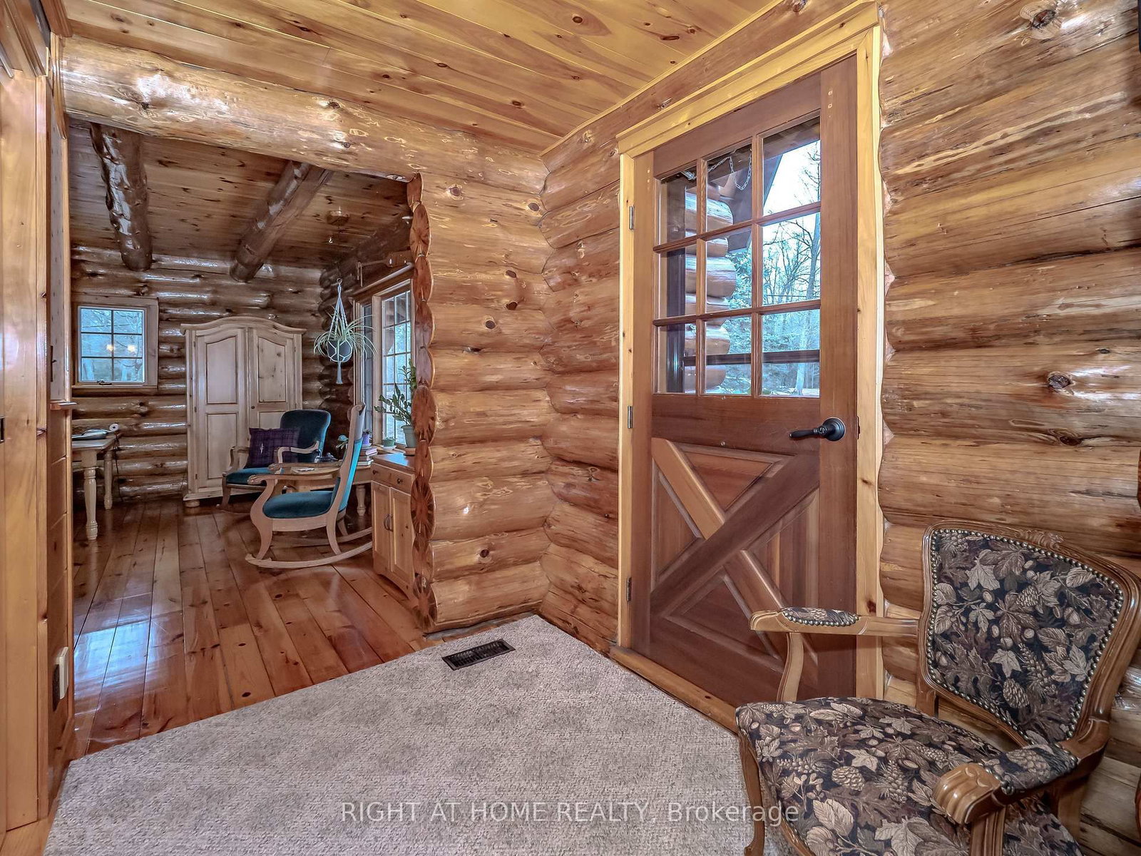 1696 Highway 118 E • Bracebridge, ON photo 13