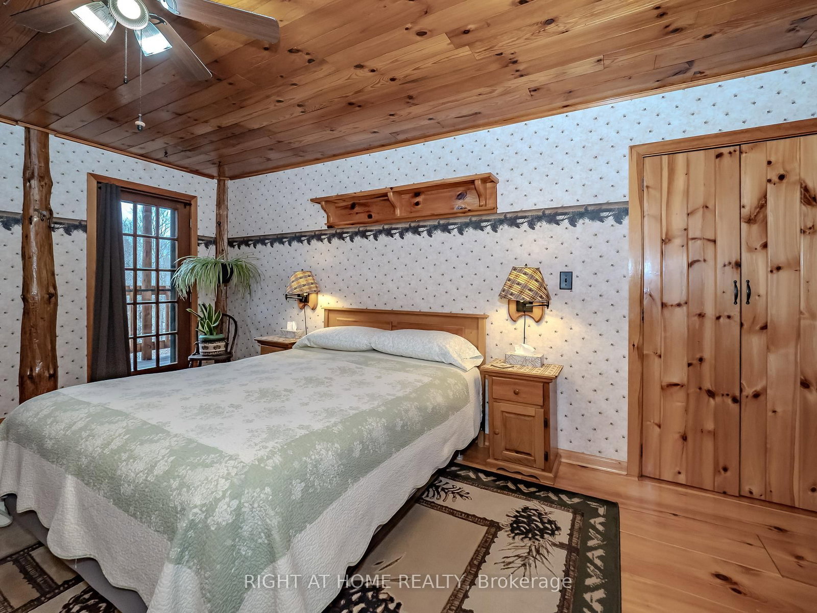 1696 Highway 118 E • Bracebridge, ON photo 20