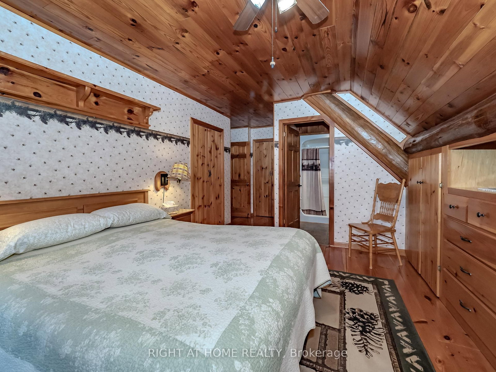 1696 Highway 118 E • Bracebridge, ON photo 21