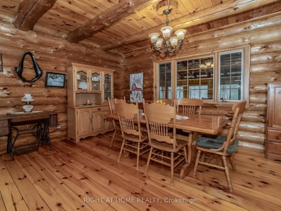 1696 Highway 118 E • Bracebridge, ON photo 8