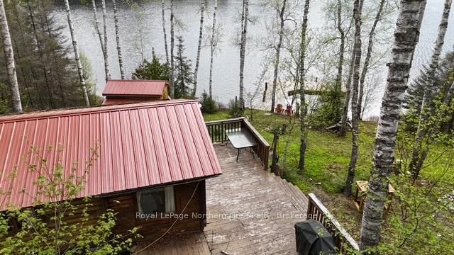 10433 Rabbit Lake