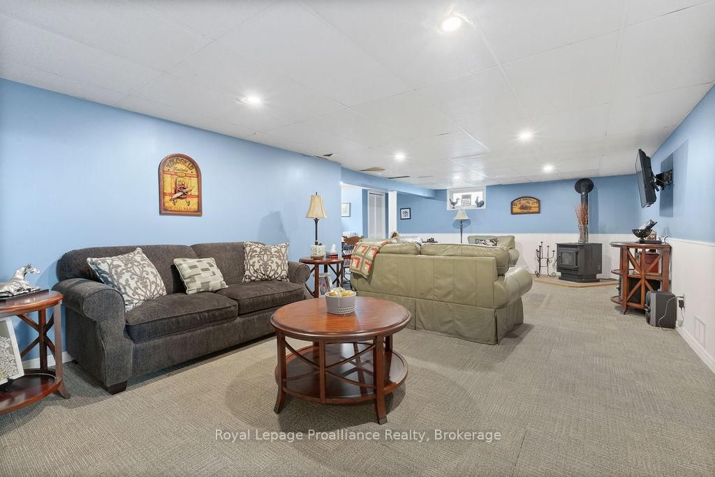 288 W Edward Street • Stirling, ON photo 21